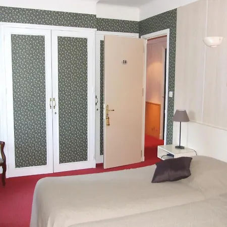 Hotel Logis Du Val D'aure 2*