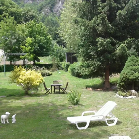 Logis Du Val D'aure 2*