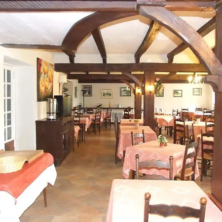 Hotel Logis Du Val D'aure