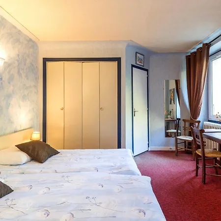Hotel Logis Du Val D'aure 2*