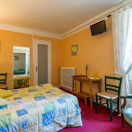Logis Du Val D'aure Hotell