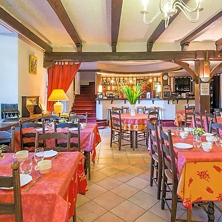 Hotell Logis Du Val D'aure Cadéac