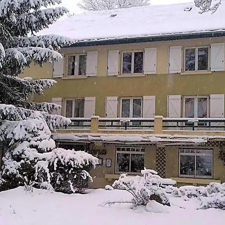 Logis Du Val D'aure Hotell 3*