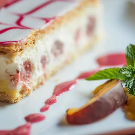 Hotel Du Val D'aure Cadéac