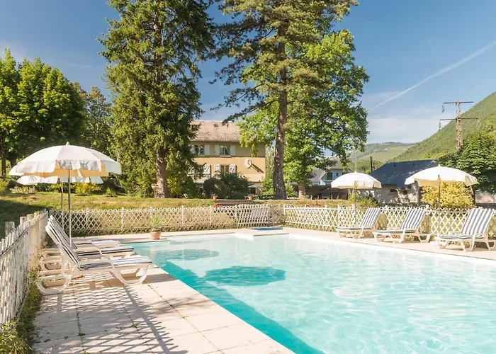 Отель Du Val D'aure Cadeac