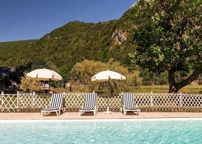 Du Val D'aure Отель Cadeac